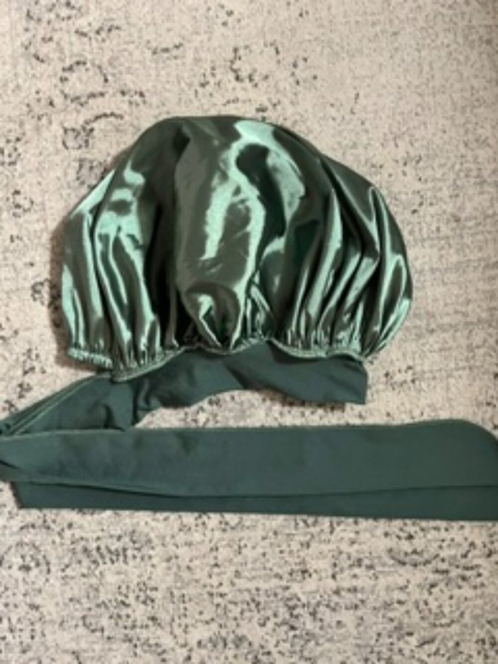 🧡3/$15 Yanibest Green Satin Bonnet Long Tie